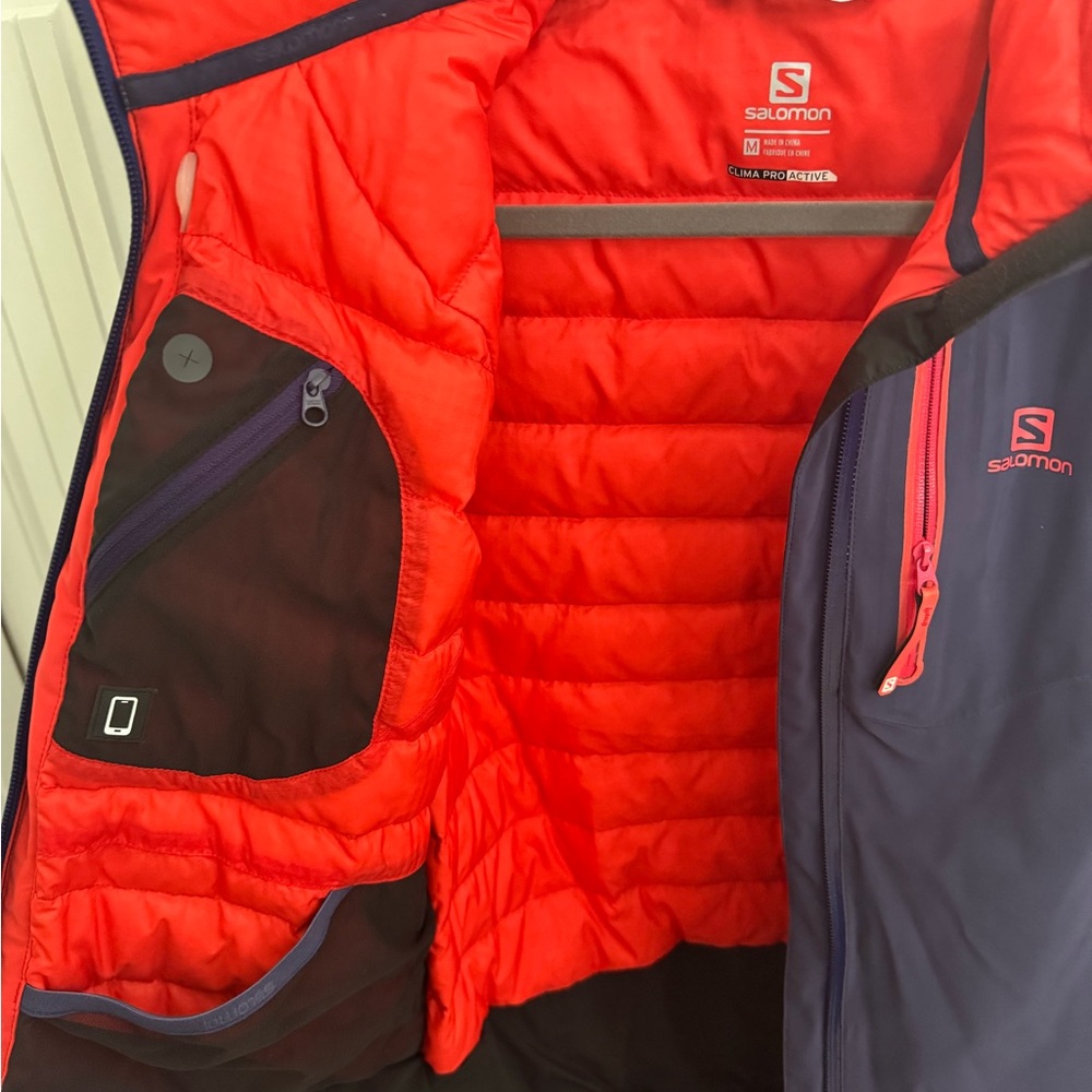 Salomon Blue Ski Jacket with Waterproof Shell and Insulated Layer - Picture 4 of 5